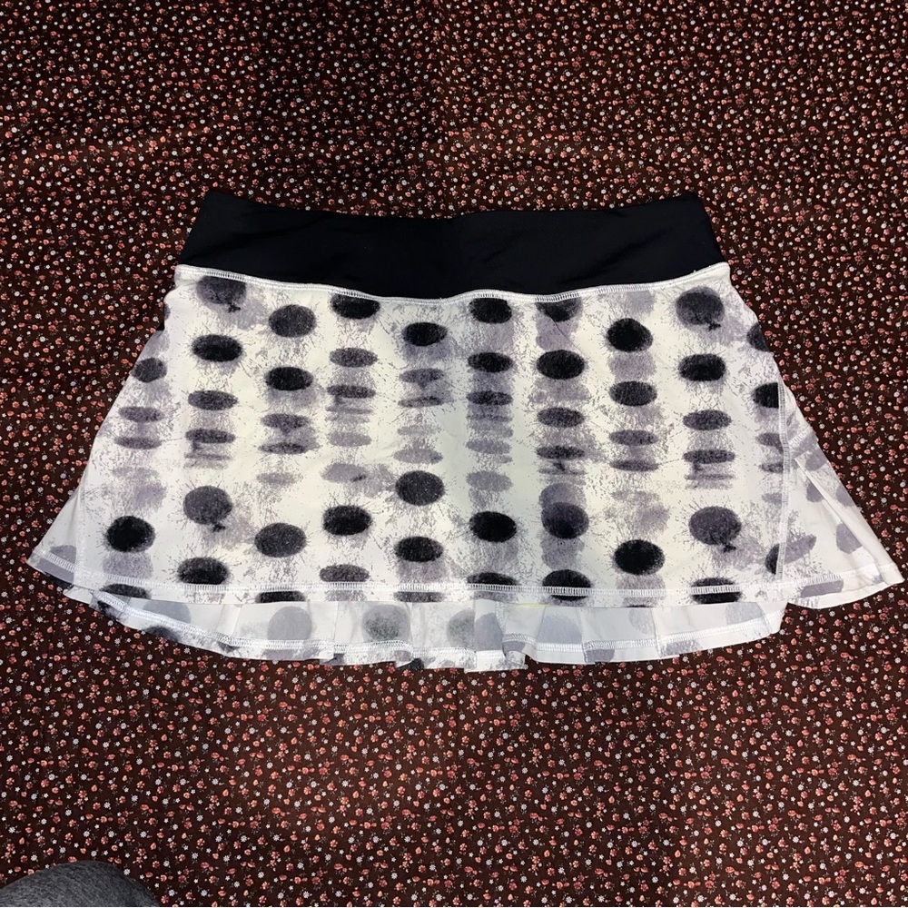 Lululemon Pace Setter Skirt Seaside Dot White Size 6